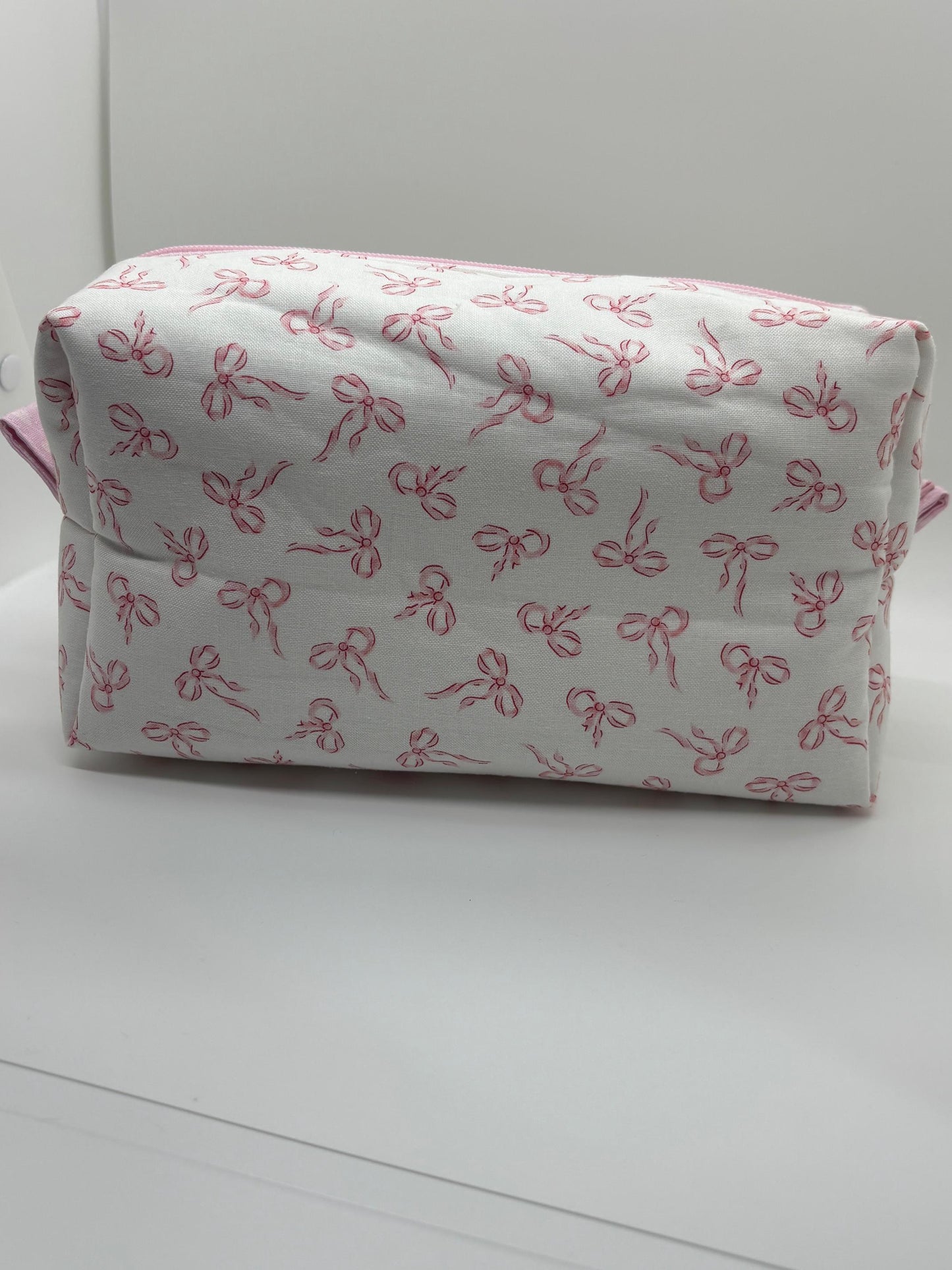 Tiny Bows Boxy Pouch - The Cutest Little Catch-All!