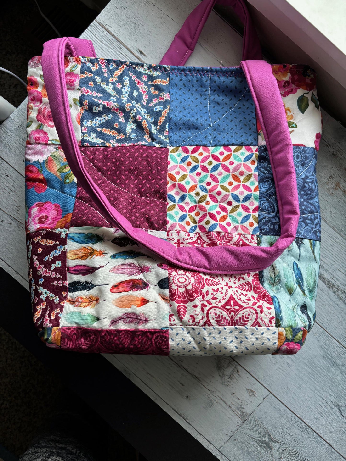 Casual Comfort: Essential Quilted Tote Bag