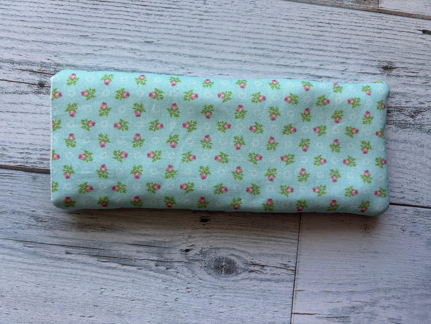 Sunglass Case - Stylish Glasses Case, Soft Fabric Protector for Eyewear, Ideal Gift