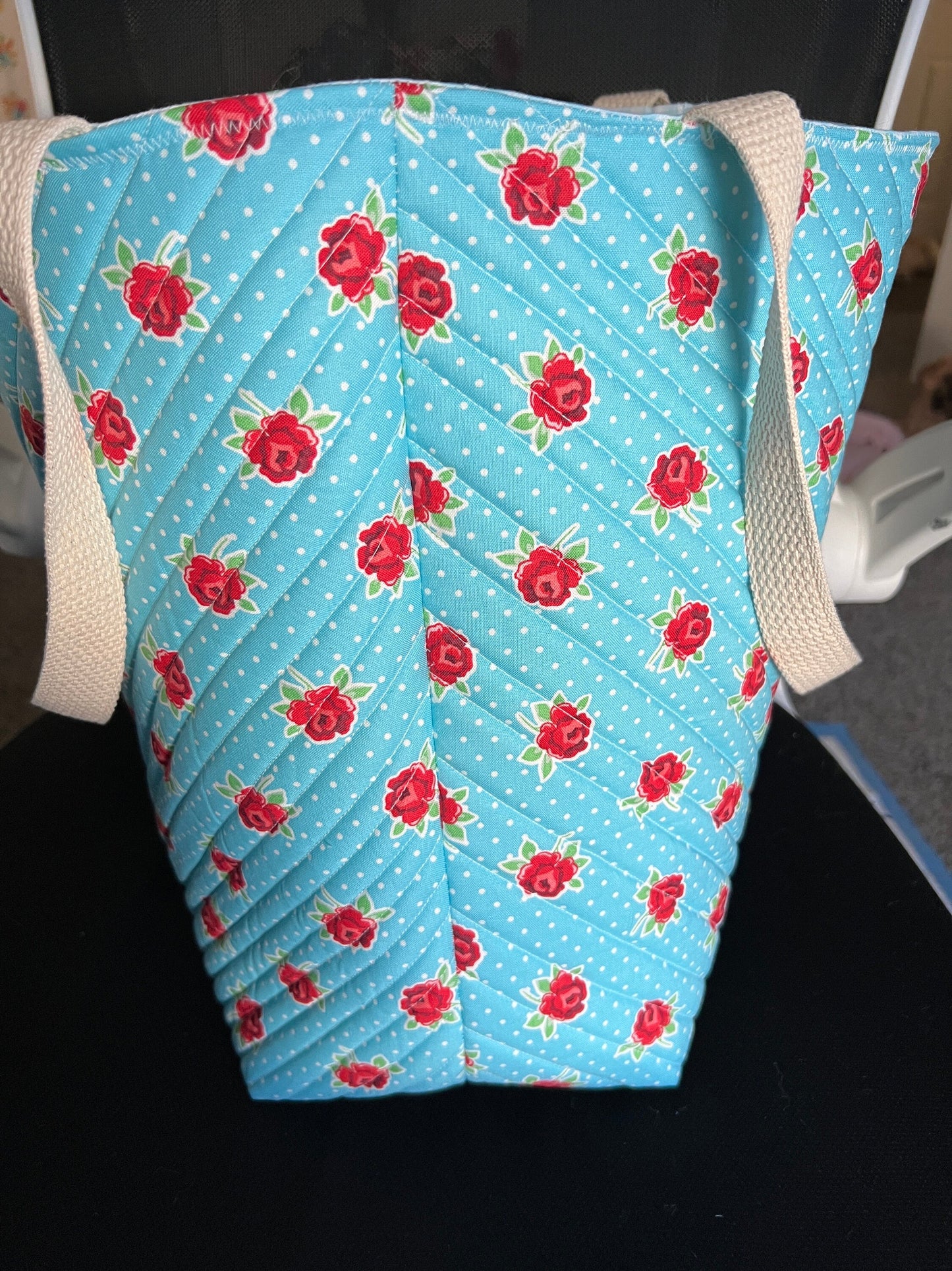 Quilted Tote Bag - Roses on Blue - Stylish Shoulder Bag for Everyday Use