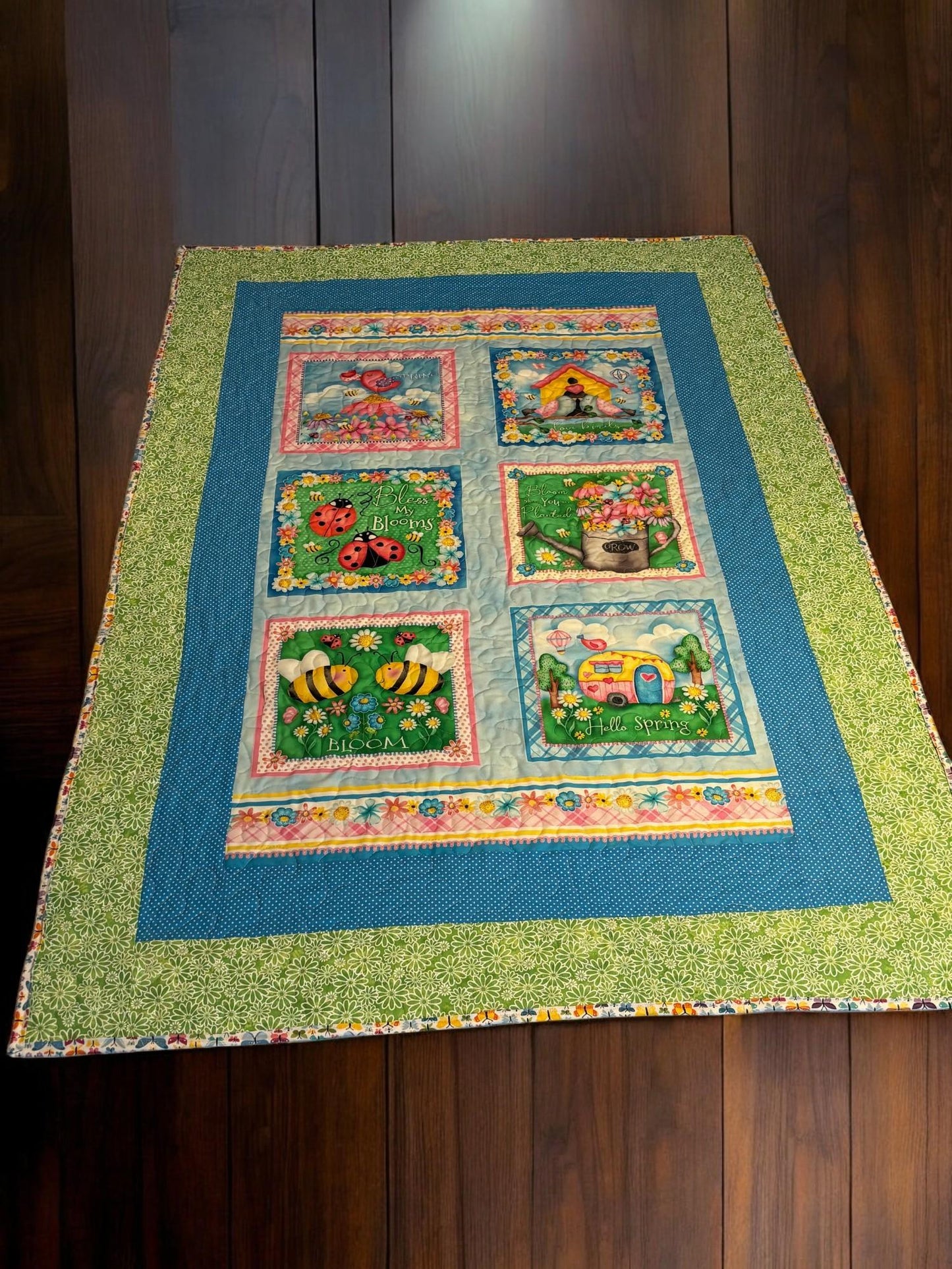 Quilt - Baby Quilt, Spring Throw & Lap Quilt, Soft Cozy Blanket for Nursery or Living Room Décor, Perfect Gift for New Parents