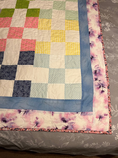 Quilt - Cozy Lap Quilt, Soft Throw for Comfort/ Warmth, Handmade Blanket, Perfect Gift for Home, Bedroom & Living Room