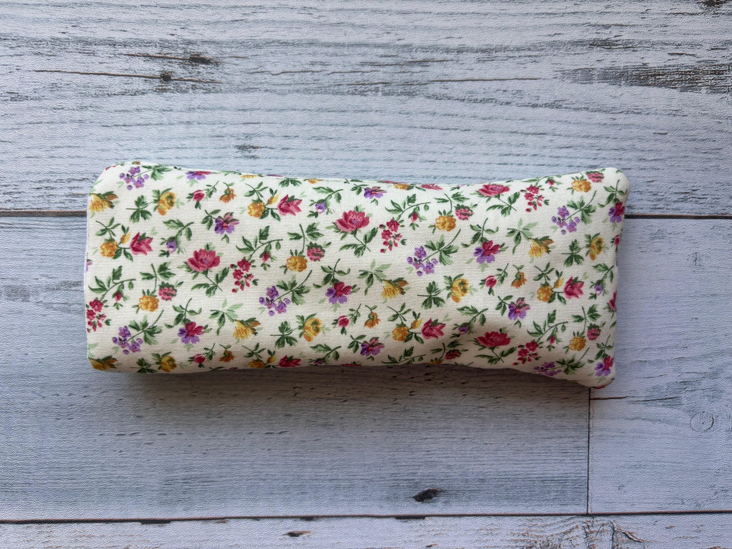 Sunglass Case - Stylish Glasses Case, Soft Fabric Protector for Eyewear, Ideal Gift